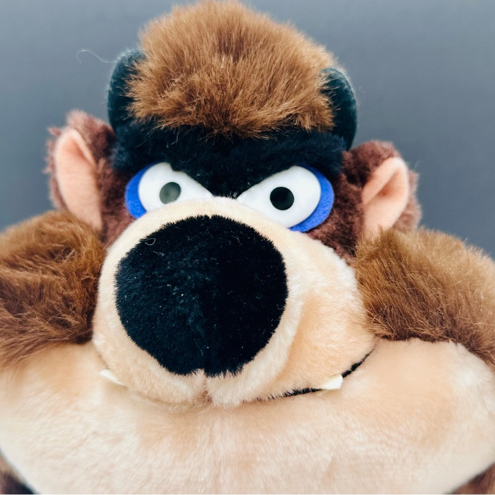 Vtg 1991 Warner Bros Looney Tunes Taz Plush Stuffed Animal 11” Tasmanian Devil - Picture 2 of 9